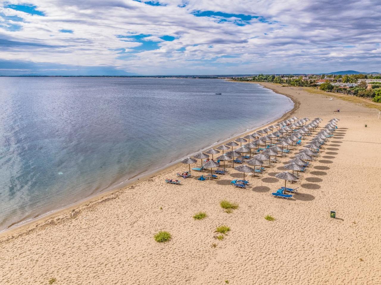 Coral Blue Beach Hotel Gerakini Extérieur photo